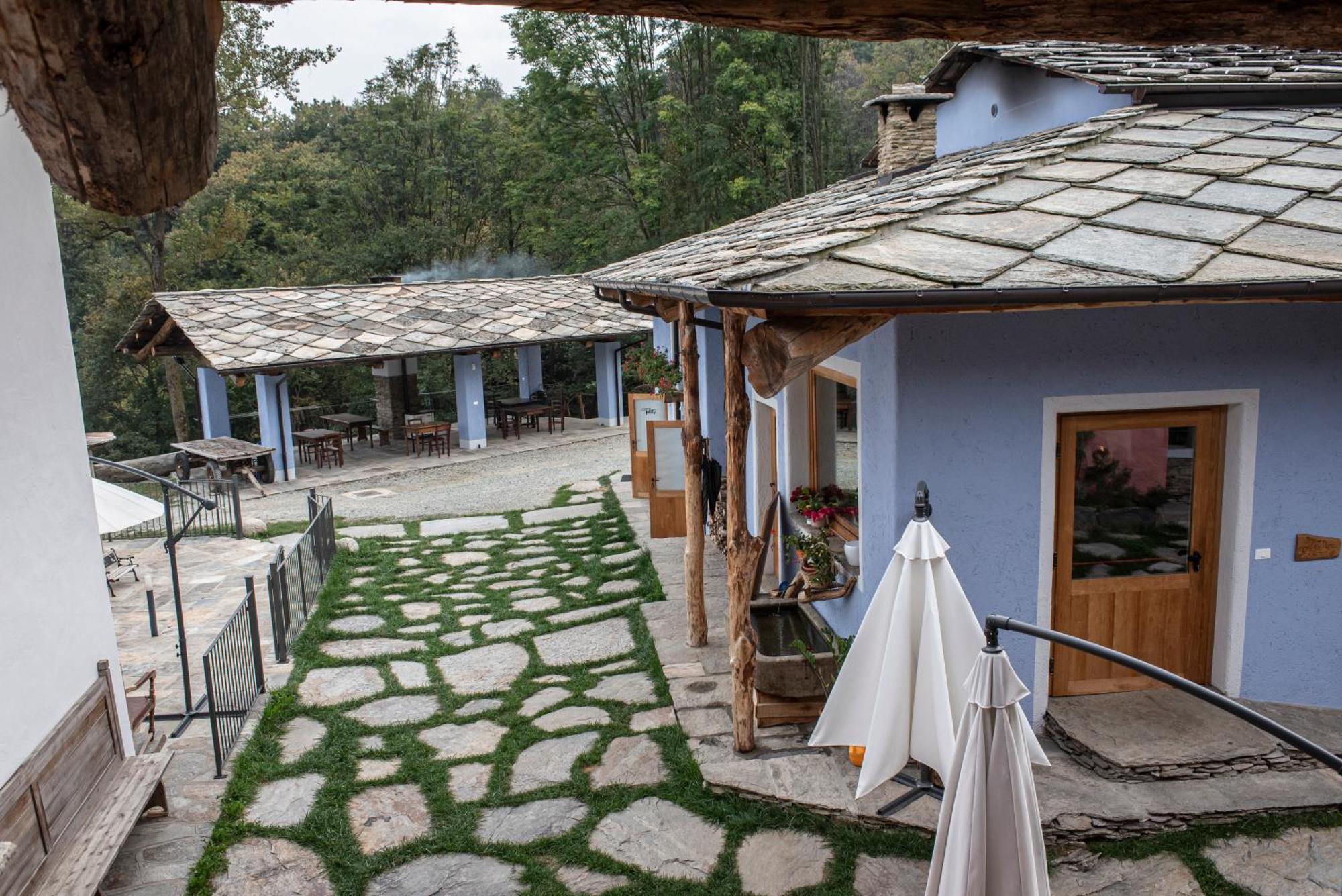 Agribenessere Agli Abatti Barge Exteriér fotografie